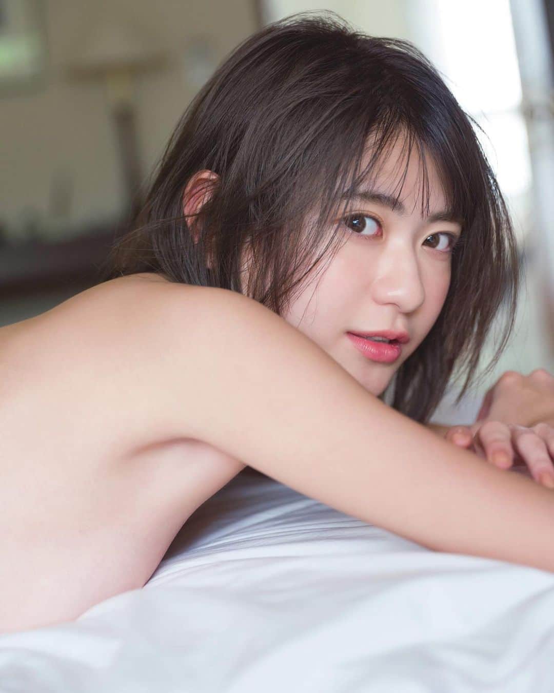 山田みなみ　ジュニアアイドル 山田南実さんのインスタグラム写真 - (山田南実Instagram)「. 2022年11月16日に2nd写真集を発売することが決定致しました！！  北海道で撮影をさせていただきました。 大切な故郷でお仕事をすることが出来幸せな気持ちでいっぱいです。 いつも応援してくださる皆様本当に ...