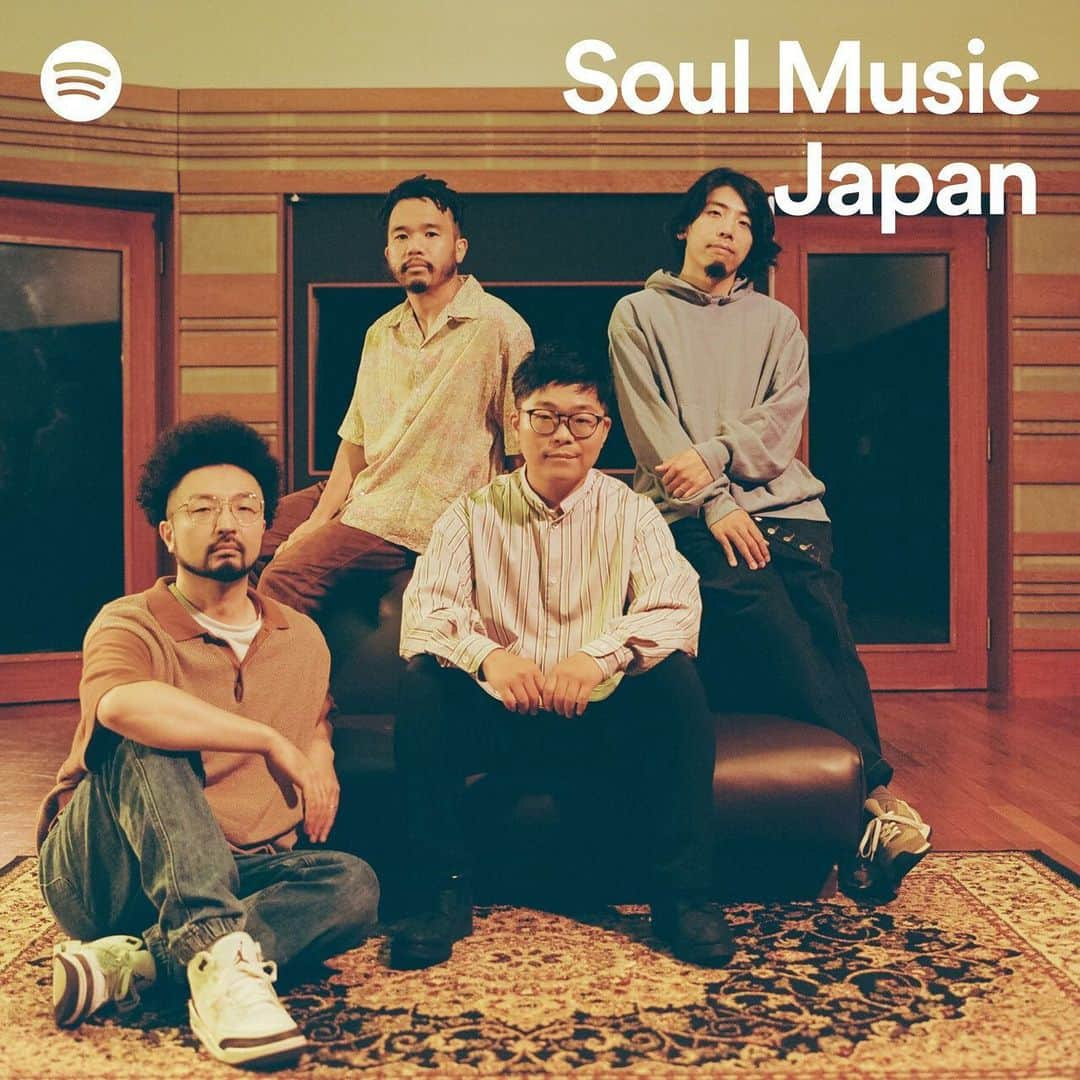 Ovallのインスタグラム：「さかいゆう feat. Ovall「ゴロワーズを吸ったことがあるかい」 Spotifyプレイリスト "Soul Music Japan" のカバー画像に展開中👀  この4人のグルーヴで始まるプレイリストをお楽しみください🎧  https://open.spotify.com/playlist/37i9dQZF1DX7NPTn8GFbox?si=1099e6e7766a475e  #ovall #さかいゆう #shingosuzuki #関口シンゴ #shingosekiguchi #mabanua #spotify #spotifyplaylist」