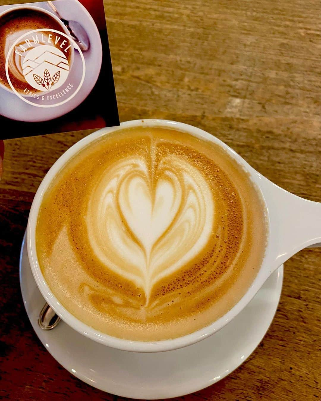 高橋菜生のインスタグラム：「☕️」