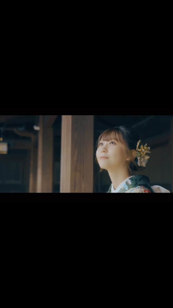 のインスタグラム：「・ KIMONO KINDさんで作品撮りをしていただきました🍃  model 藤田愛理 CROWN POP(STARDUST) @airi_crownpop   photographer 高畠翼(KIND）  hair&make-up JANET (KIND)」