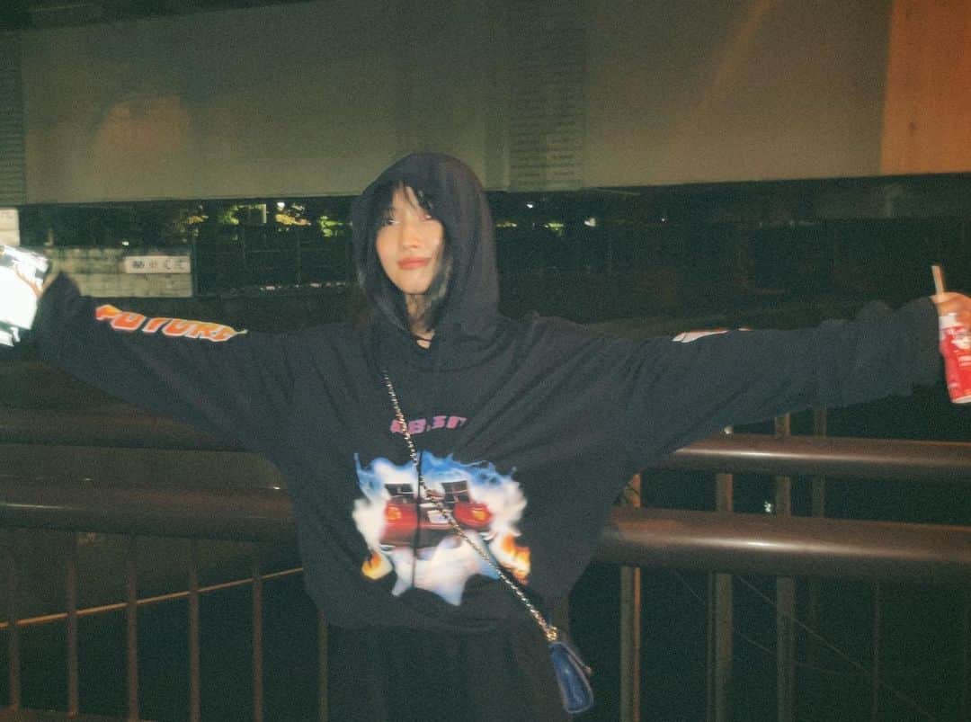 もものインスタグラム：「🎞️📷🦎」