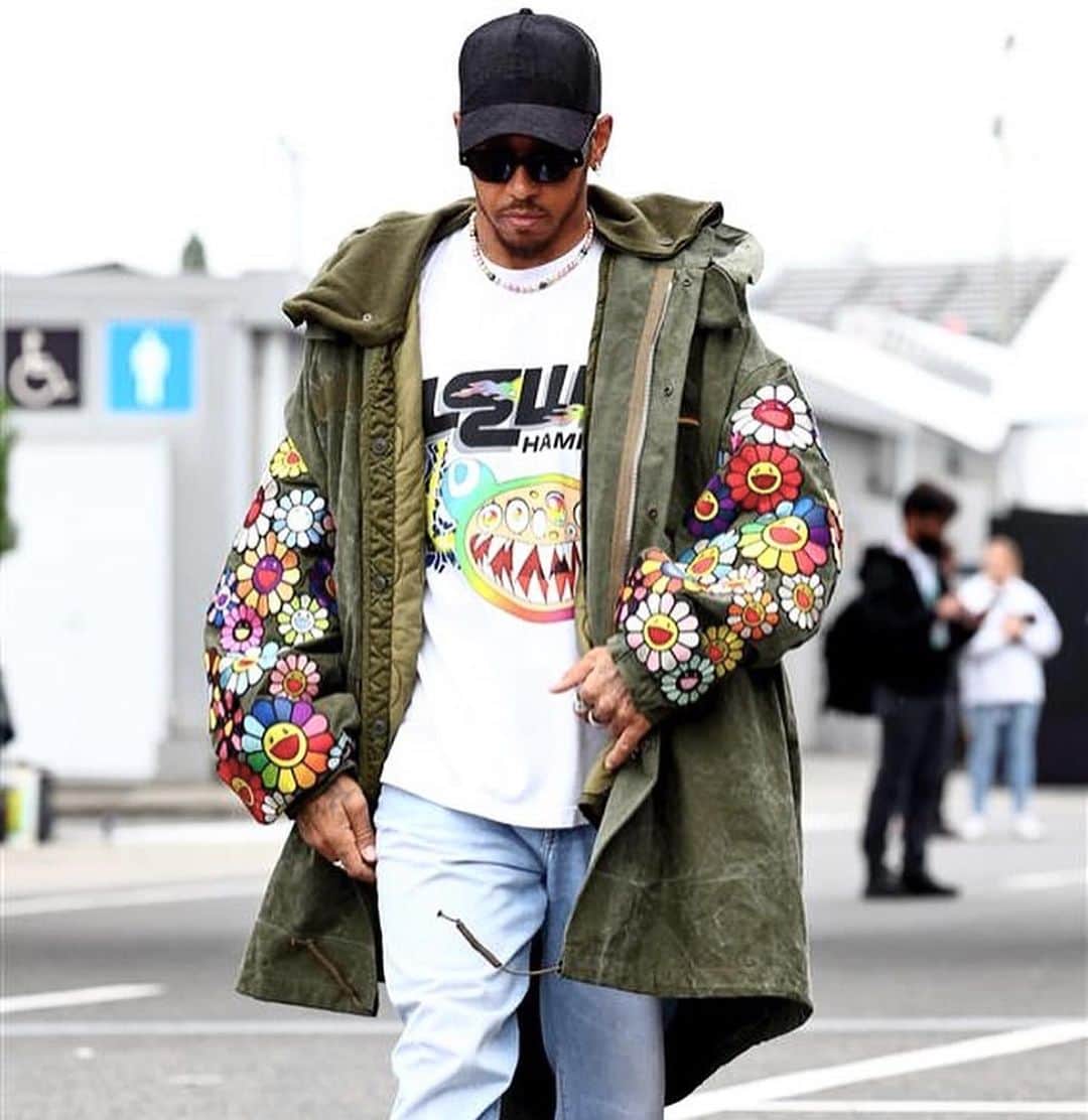 細川雄太のインスタグラム：「READYMADE x @takashipom  “Fishtail parka” Thank you @lewishamilton @takashipom」