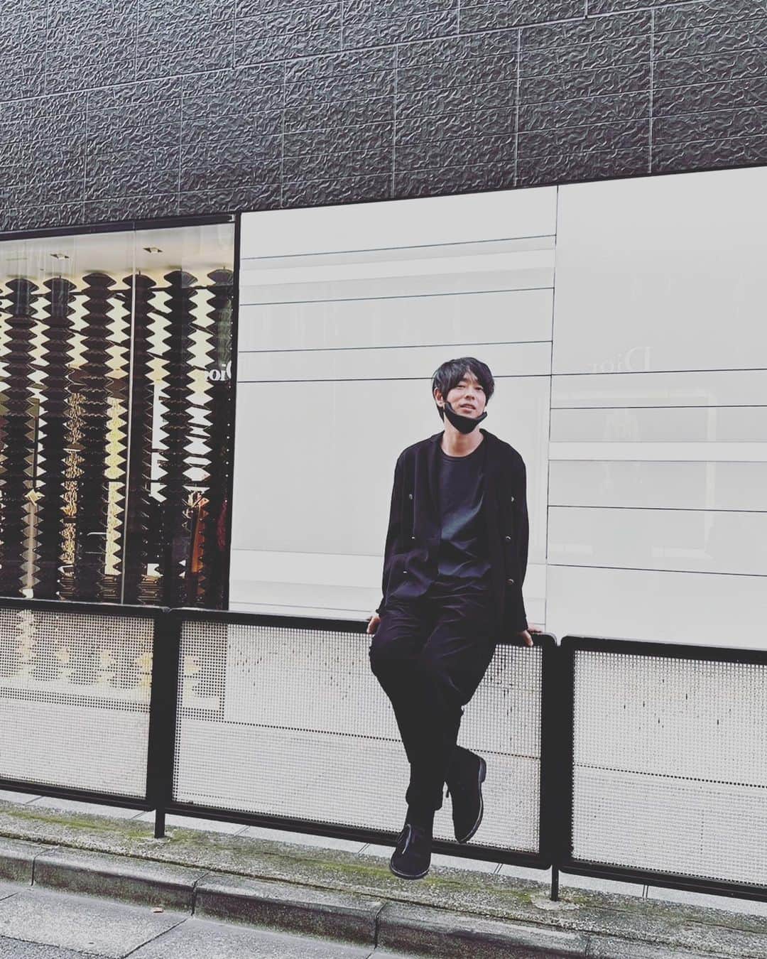 早瀬恭さんのインスタグラム写真 - (早瀬恭Instagram)「神無月は神の月と呼ぶそうです。  写真は撮られるのが上手い人は撮るのも上手い、いや、撮るのが上手いから撮られるのが上手いのか、  一日店長イベントは100席満席となりました。楽しさと嬉しさと緊張で、当日のポンコツぶりに拍車がかかりそうです。 いつも思うことですが、本当に嬉しいです。  四季がある日本なので、季節に繋げて色んな思い出が出来ますね。秋に思い出せる出来事になるよう頑張りたい。」10月6日 18時18分 - kyo_hayase_