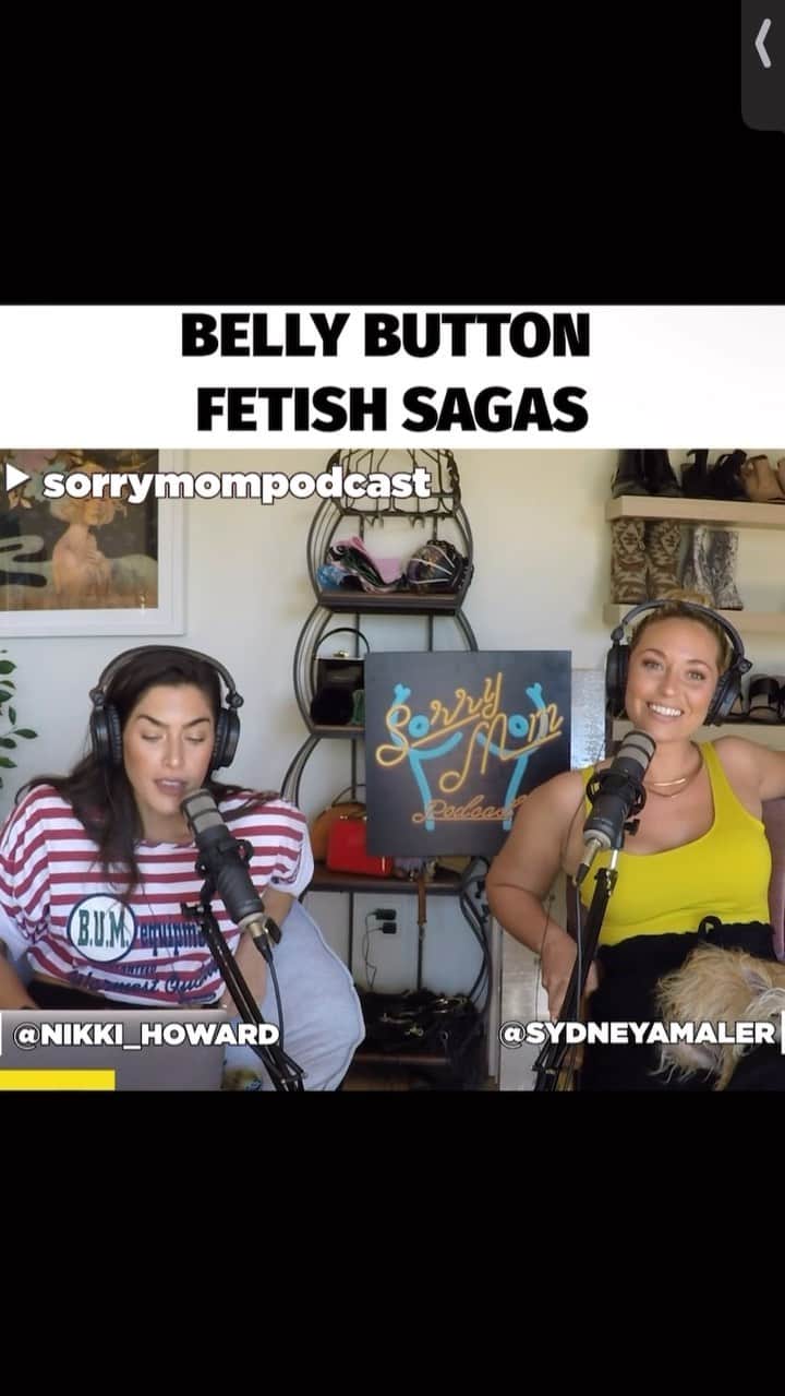 Sydney A Malerのインスタグラム：「I love when ppl write into @sorrymompodcast 😂 Y’all ill give u my 2 cents allllllll day long 😂 #Linkinbio to watch/ listen & to See this weeks @sorrymompodcast Shoot on our O F 😁」
