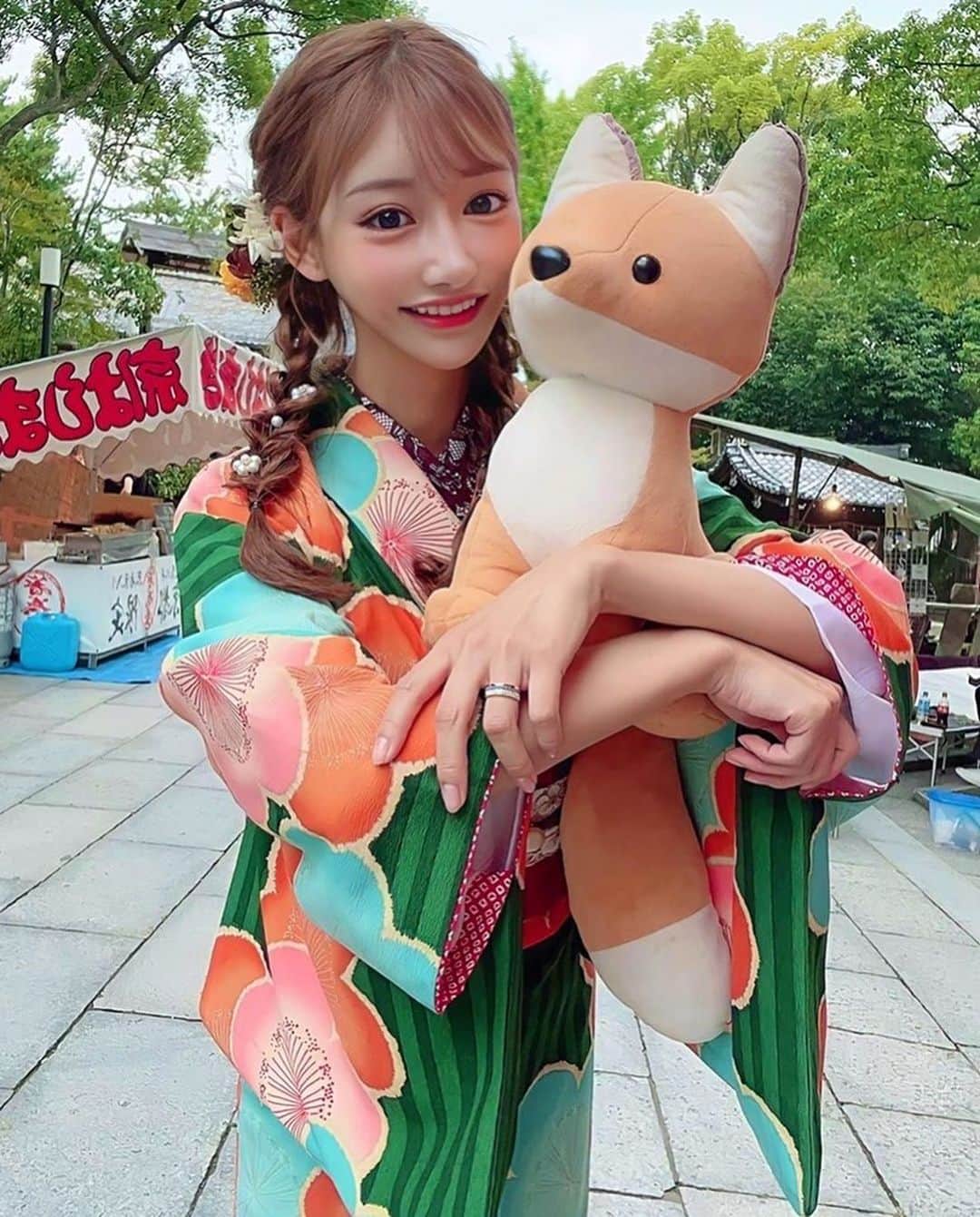 明日花キララのインスタグラム：「今年もたくさん浴衣着れた🦊🍂」