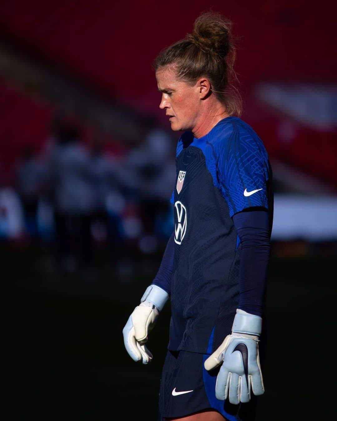 アリッサ・ナアーのインスタグラム：「New kit, same focus. 🇺🇸 gameday」