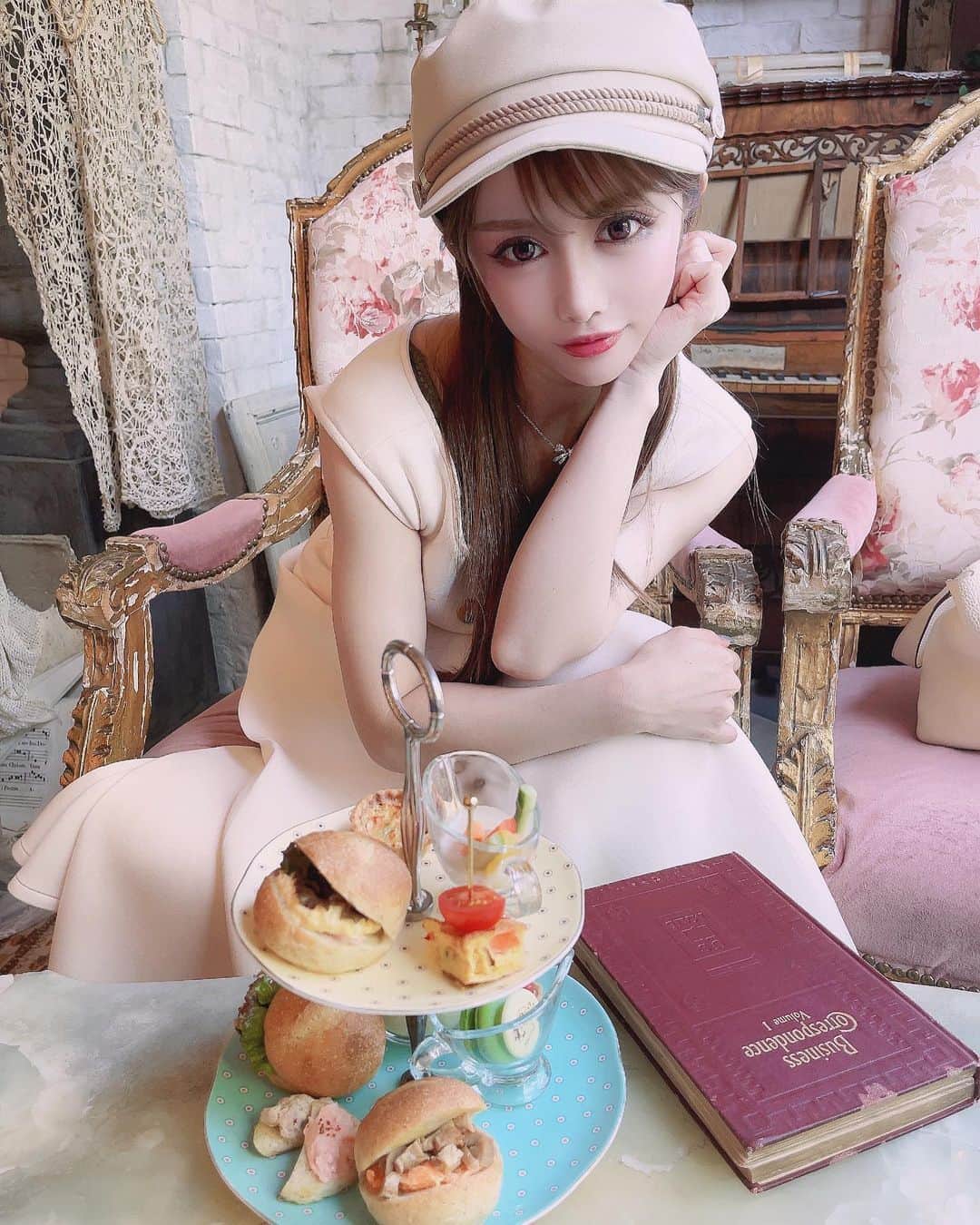 えれちゃんのインスタグラム