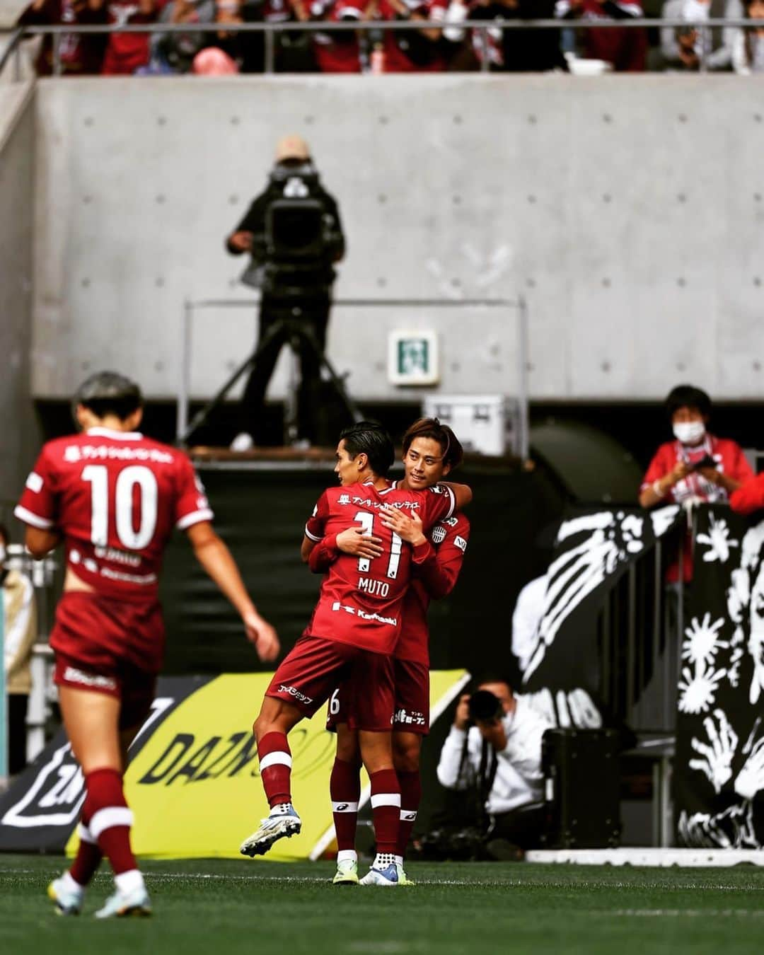 汰木康也のインスタグラム：「4連勝🔥 #ヴィッセル神戸」