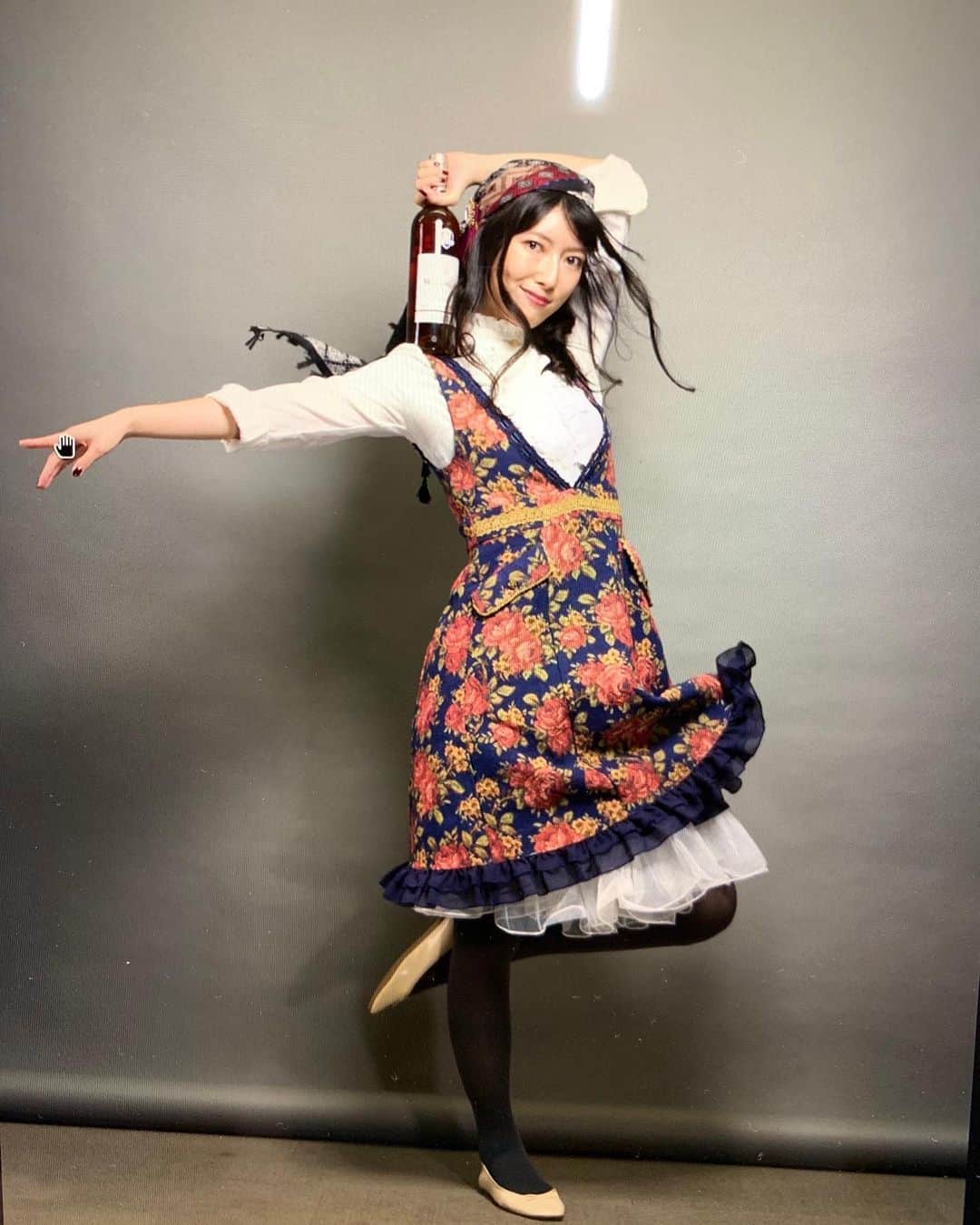 日下部美愛のインスタグラム：「11月に出演させていただく舞台「ダンスピアの消失」 第1弾ビジュアルが解禁されました！！ どうかな〜？？ なんとまだ撮影前のビジュアルもあります 解禁をお楽しみに🤭🤍 ⁡ ⁡  #selfie #黒髪 #黒髪ロング  #動漫 #粉我 #角色扮演 扮演 #时装 #时装模特 #自拍 #animegirl #instagood #followforfollowback #japan  #idol #followme」