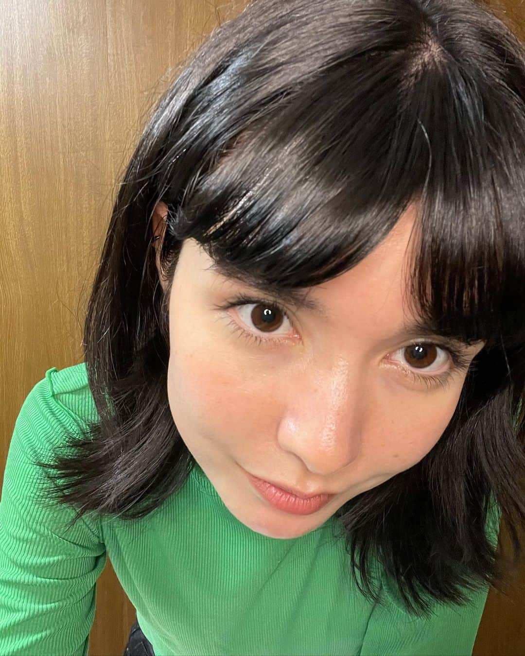 橘モニカさんのインスタグラム写真 - (橘モニカInstagram)「Finally bought a ring light! Lol Look at the light reflecting in my eyes 😎 LEDリングライトをやっと買った〜 目にライトが反射してる  笑 . . . . . #ringlight#style#fashion#model#green#スタイル#ファッション#モデル#緑#스타일#패션#모델#일상#녹색」10月8日 17時52分 - monikatachibana