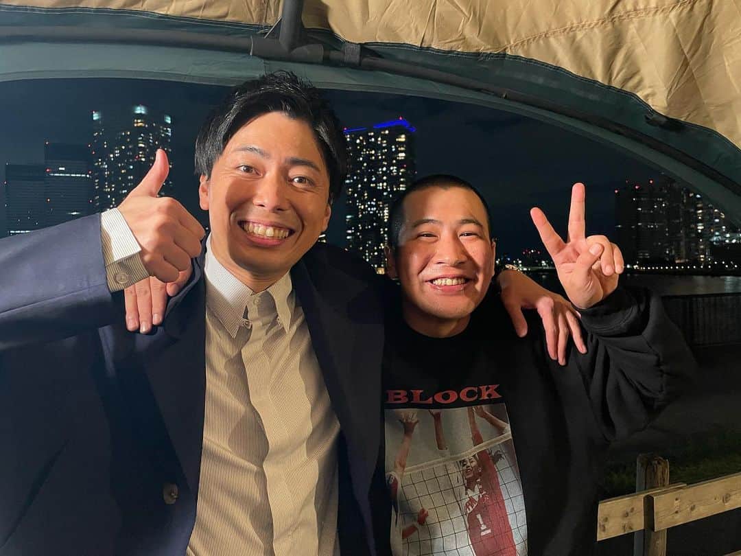 西村真二のインスタグラム：「* キングオブコント2022応援ありがとうございました！悔しいけどやり切れました！今年は準優勝！来年は優勝！やったるぞー！  コント最高！ キングオブコント最高！  #キングオブコント」