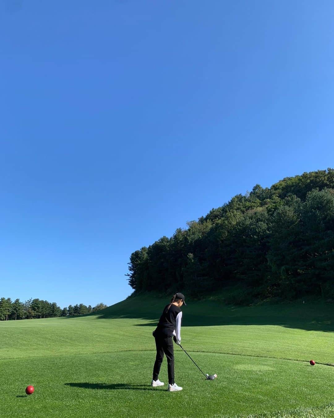 ペク・アヨンのインスタグラム：「즐거운 골프⛳️ 마지막은 가마할아범,,😂 #골프」