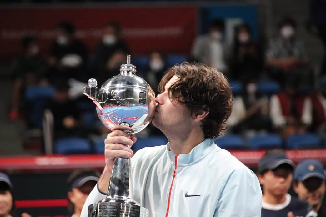 Rakuten Japan Openのインスタグラム：「✨🏆Singles Champion🏆💋 🙌Congratulations🙌  @taylor_fritz   #rakutenopen  #rakutenopen2022 #楽天オープン #楽天オープン2022 #atptour  #tennis🎾 #japan」