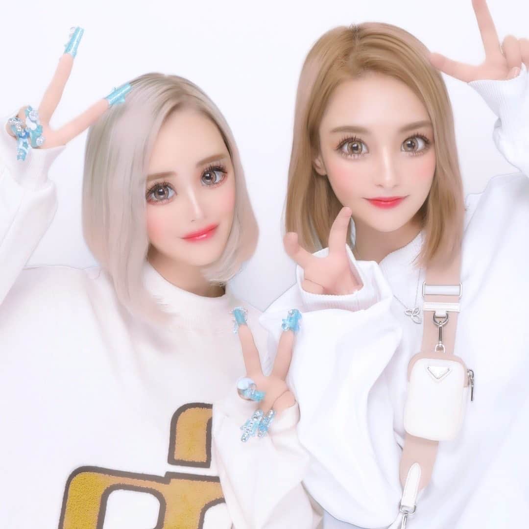 りいにゃんのインスタグラム：「ぷにくな . . . . . . #最近はまってる #プリクラ #プリント倶楽部 #ぎゃる #ボブ」