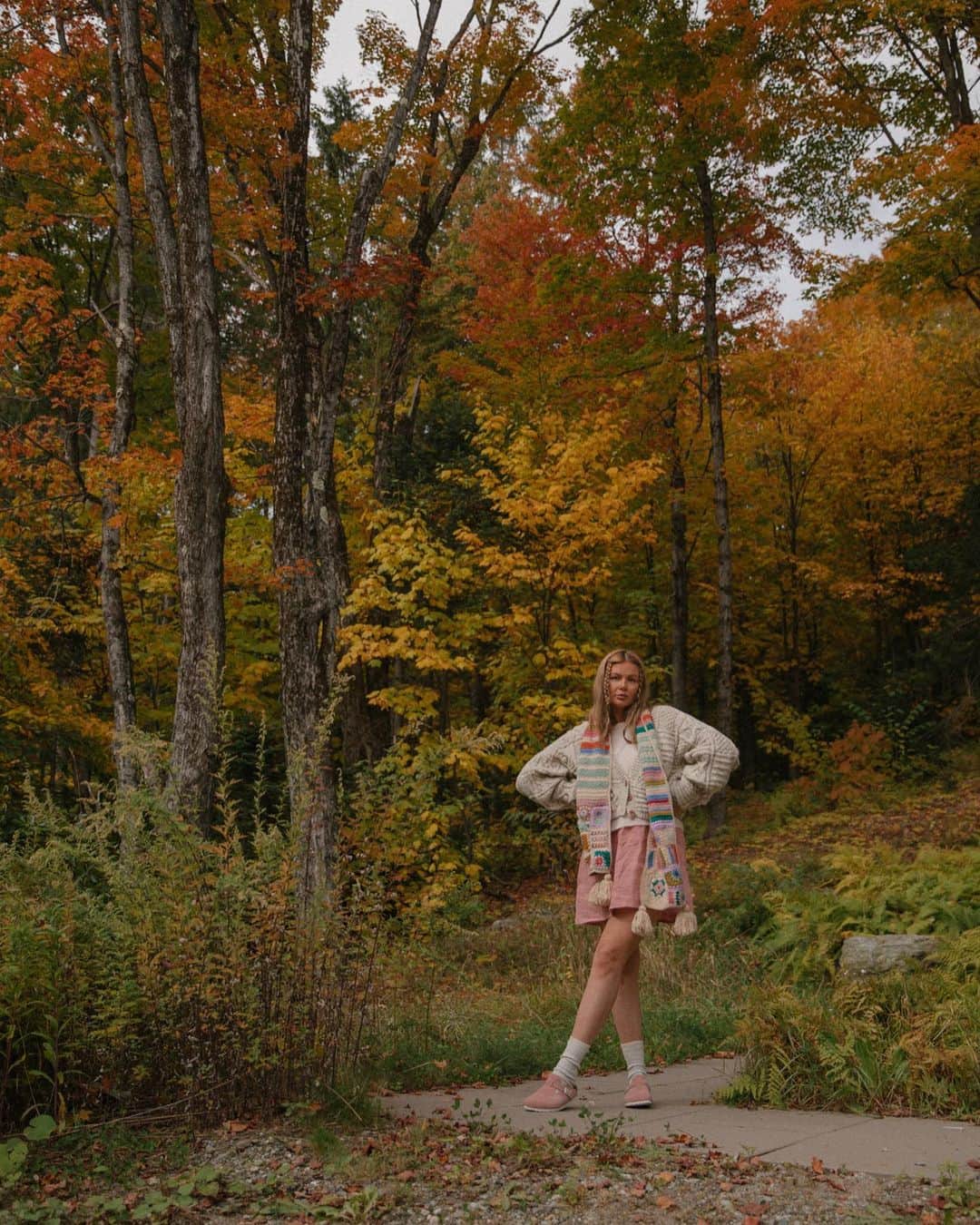 Amber Fillerup Clarkのインスタグラム：「🍁🍂🍁」