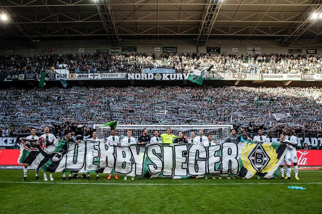 ニコ・エルヴェディのインスタグラム：「Derbysieger💪🏼🔥 #fohlenelf#pilz#NE30」