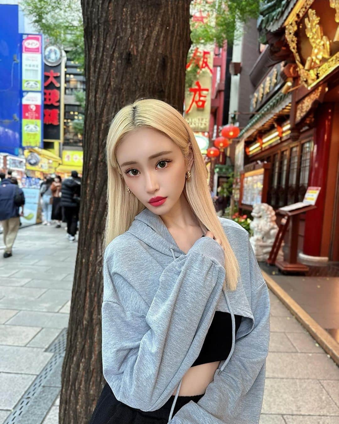 のインスタグラム：「数年ぶりの中華街🇨🇳 中国いきたーい🐼」