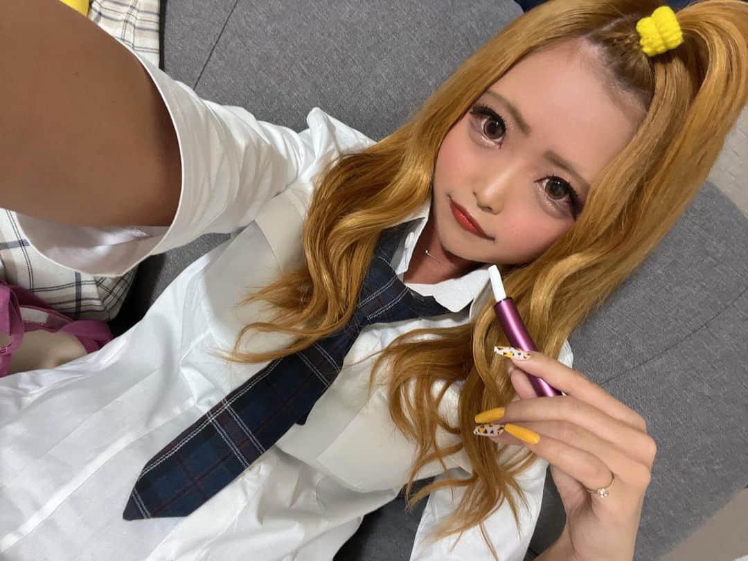 ギャル　jk 南なつきさんのインスタグラム写真 - (南なつきInstagram)「ギャルJK(๑ơ ₃ ơ)✨ #