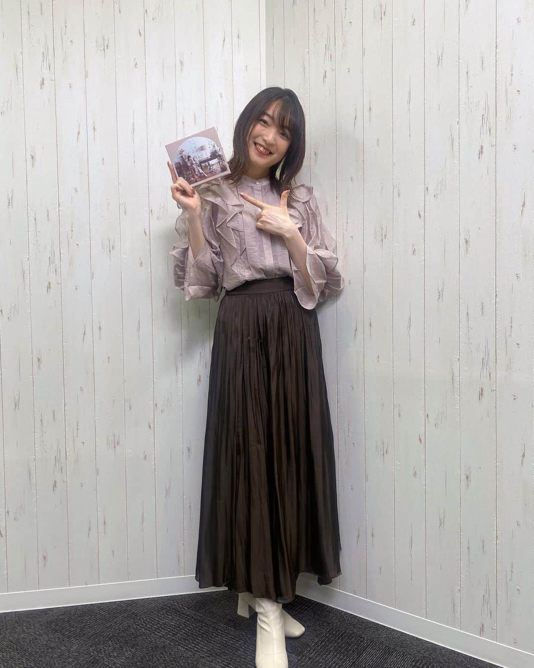 上田麗奈のインスタグラム：「「Atrium」発売記念生配信ご視聴いただきありがとうございました！  生配信と合わせて改めてAtriumを聴いていただけたら嬉しいです✨  https://youtu.be/O8KwDgl-CAE ※10/31(月)20時まで  CDorder https://lnk.to/LACA-25011  DL& Streaming https://lnk.to/LACA-25011d  ＃上田麗奈 #Atrium」