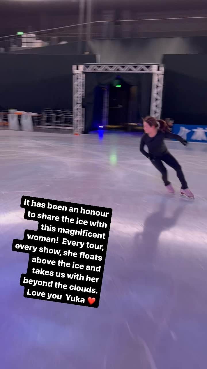 ジェフリー・バトルのインスタグラム：「A truly remarkable woman.  Congratulations Yuka on an incredible career as a performer.  Love you.」