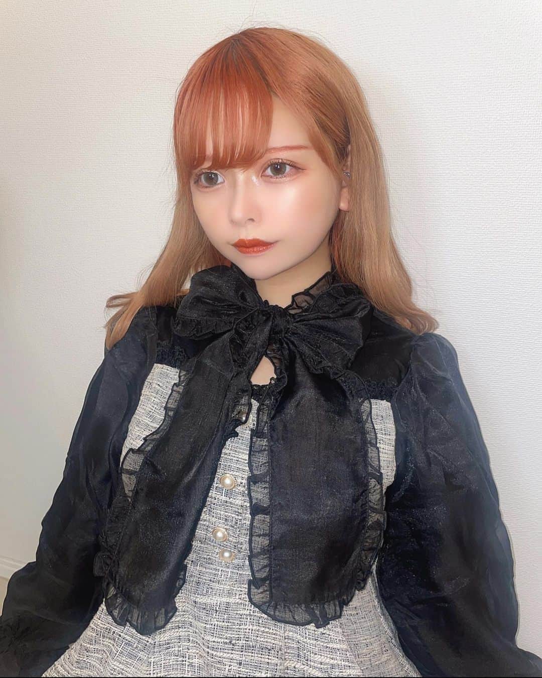 つぐみるんさんのインスタグラム写真 - (つぐみるんInstagram)「@rojita_officialのお洋服❤︎  大きめのリボンがかわいくて ハイウエストでスタイル良くみえるのかわいい♡  私はブラック選んだけど ホワイトも相当かわいい、、👶🏻  ZOZOTOWNにてタイムセールで1,000オフです❤︎❤︎  #ROJITA #ロジータ」10月10日 23時54分 - __315run