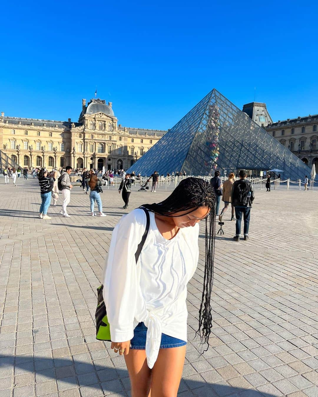 大坂なおみさんのインスタグラム写真 - (大坂なおみInstagram)「@ the Louvre because I am a work of art 🖼」10月11日 2時41分 - naomiosaka