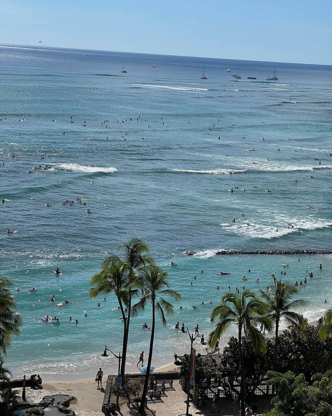 佐々木千絵さんのインスタグラム写真 - (佐々木千絵Instagram)「#beachday ❤️#hawaii #familytime」10月11日 2時49分 - chie1012