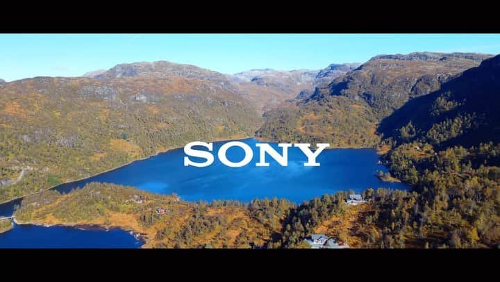 スルギのインスタグラム：「Herheimsdalen Norway - (SONY ADS VIBE) - FX3 SONY TEST  A FILM BY CHRISTIAN ARDIE DAWAL   @sonyprofilmmaking  @sonyfuturefilmmakerawards  @sonyalpha  @sonycine  @sony.nordic  @sonyphinc   Inspired by: @matiasmyklebust 🎬」