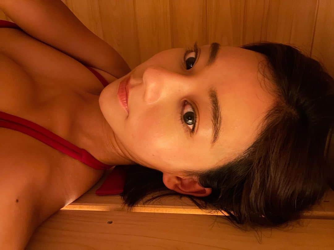 指出瑞貴さんのインスタグラム写真 - (指出瑞貴Instagram)「#sauna × #touring 🧖🏼‍♀️🏍️ #motonavi #モトナビ  Check it out🫰🏼  Let us try to enjoy this week❣️ 이번주도 힘내자🫠」10月11日 7時35分 - sashidemizuki