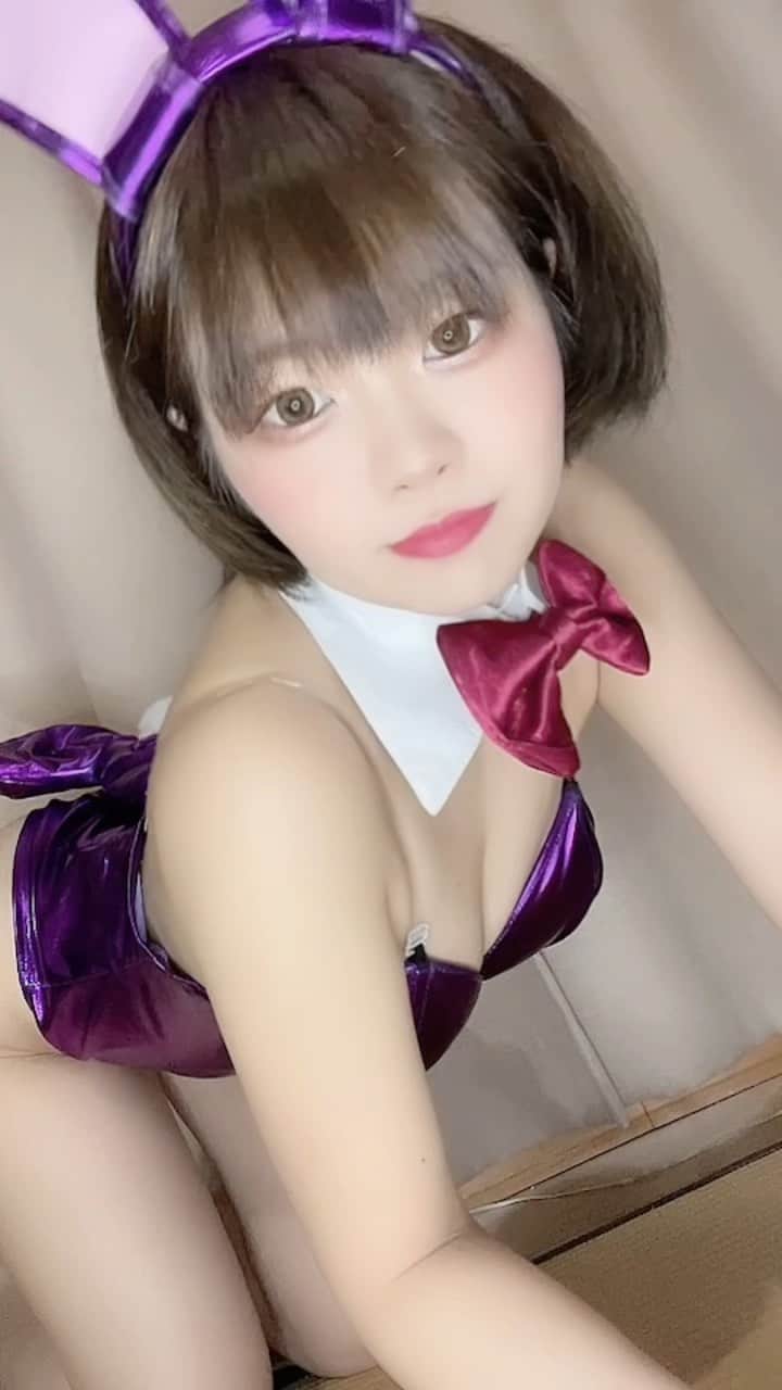 えれなのインスタグラム：「今週は12日13日の制服イベントに 14日はよいちゃんのお誕生日🎂💖  えれなは火水木出演です☺️❤️‍🔥 今週もよろしくね(*´˘`*)🌟  ' #バーレスク大阪#バーレスク大阪えれな   #バーレスク#バーレスク東京 #北新地#大阪観光  #ショートカット  #ショートヘア#ショートヘアー女子  #童顔女子#ロリ#バニーガール #アイドル#バニーガールコスプレ  #ロリ巨乳#インスタ映え #グラビア撮影 #ロリ顔 #大阪#梅田#ショートヘアー  #グラドル自撮り部 #童顔巨乳 #エンタメ活動を止めない  #burlesque#burlesqueosaka #burlesquetokyo#gravureidol  #gravure#japanesegirl」