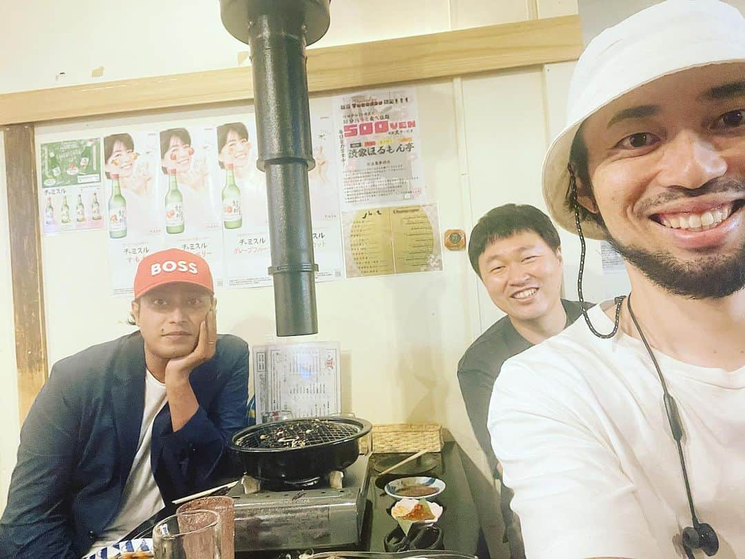 滝田学さんのインスタグラム写真 - (滝田学Instagram)「いつの日かの大学同期@渋谷  #モデル #アバクロ  #富豪感 #アントラーズファン #boss #完全にテセ君 #梨泰院 #前髪」10月11日 22時15分 - takita_manabu