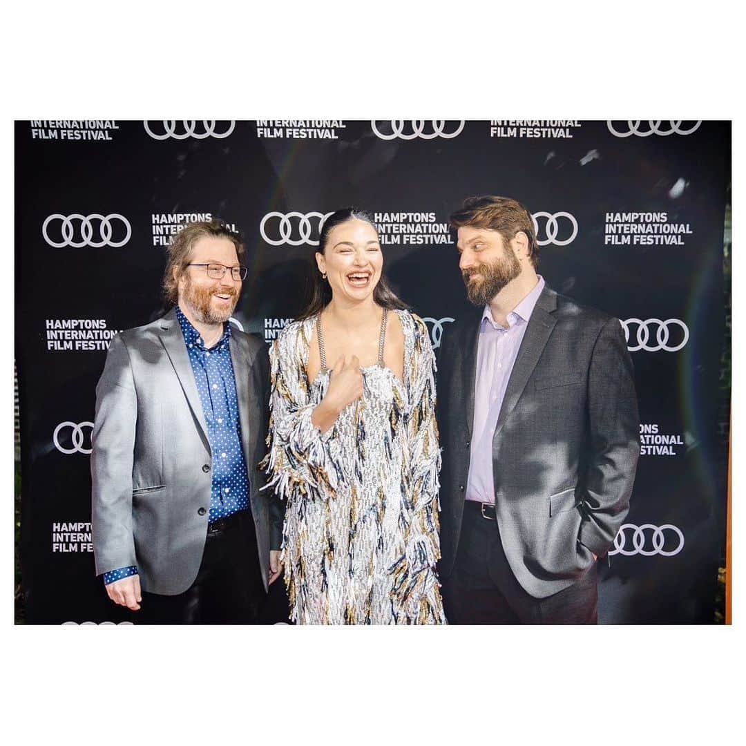 クリスタル・リードのインスタグラム：「▪️Joy▪️ @thebraggbrothers @pinballmovie @sarahslutsky」