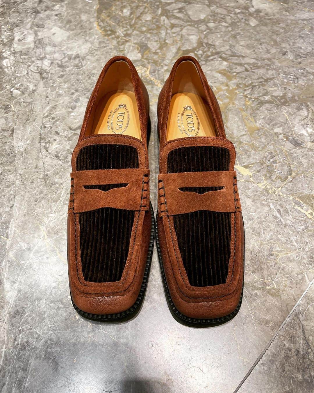 飯豊まりえのインスタグラム：「.  🎁🥳  @tods  手に入らなかった皆様、申し訳ないです。。 興味を持って下さり、ありがとうございます😌✨ また素敵な企画があったらいいなと思います。 その時は是非💕」