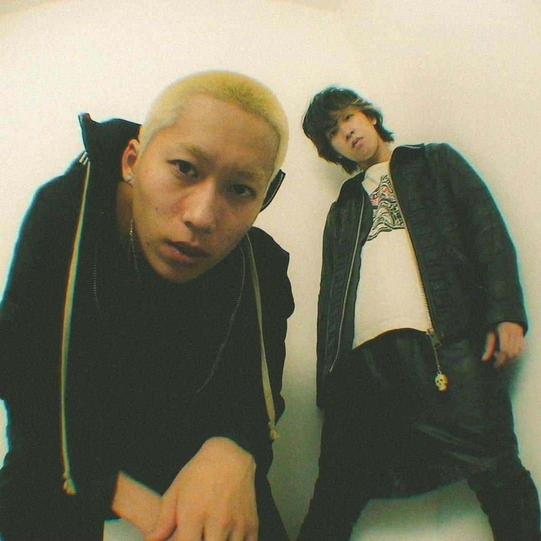 徳澤新さんのインスタグラム写真 - (徳澤新Instagram)「Chrome Season  Out now」10月12日 10時16分 - typecold