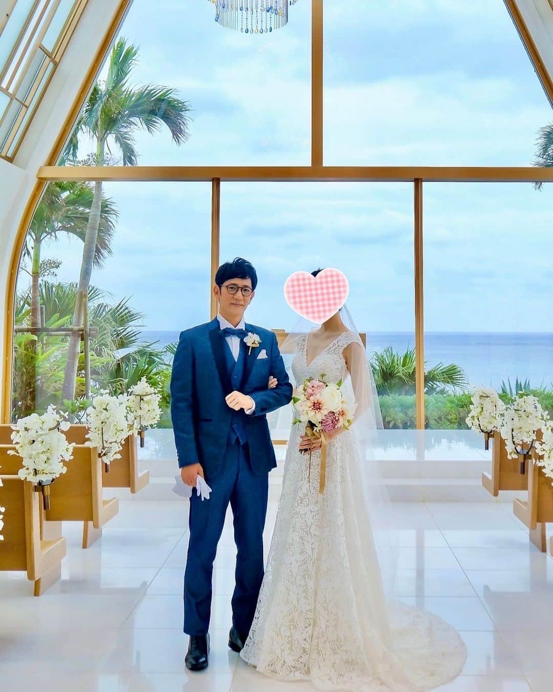 柴田英嗣のインスタグラム：「誰に向けてってわけでも無いのですが、ご報告です🙇  #しばひで結婚 この度、私アンタッチャブル柴田は１０月１０日に入籍いたしました。 あざーっす！ 少々ややこしい人生を歩みまして『柴田って結局、今どういう状態なんだっけ？？』といじられる事も多かったのですが、完全に結婚いたしました。 これからも皆さんには、良い意味でいじって貰える、素敵な家庭を築いて行きたいと思います。 今後とも宜しくお願いいたします。  お世話になった方、業界関係者の方々、応援してくださる方々、本当にありがとうございます。  アンタッチャブル柴田英嗣」
