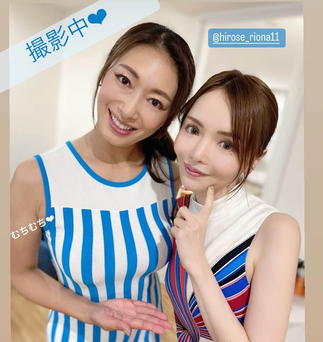 小早川怜子さんのインスタグラム写真 - (小早川怜子Instagram)「色白のとってもかわいい　@hirose_riona11  広瀬りおなちゃんと 共演したよ💙  私の服が、どこかのあれみたい？🤭🤭🤭  ふふふ💙  着心地最高だよ😘  昨日もとってもエロエロに仕上がりました❤️お楽しみに😘  #アロマ企画 #AV撮影 #広瀬りおな #小早川怜子 #AV女優 ##セクシー女優 #熟女」10月13日 13時06分 - reiko.kobayakawa