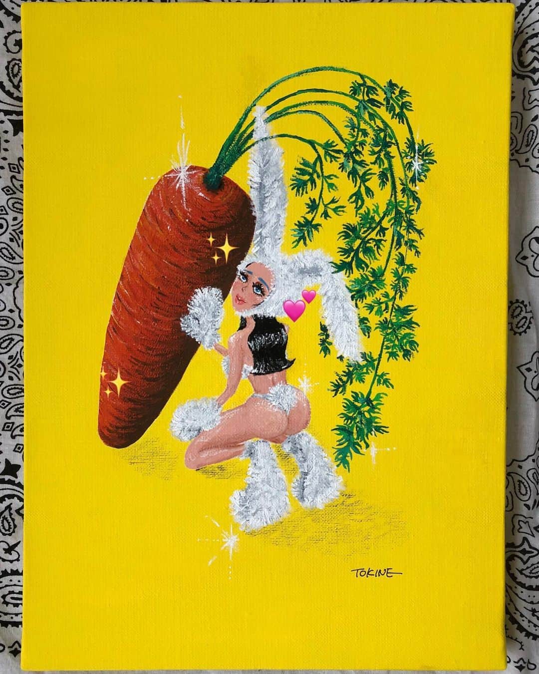 TOKINEのインスタグラム：「𝕋𝕙𝕚𝕤 𝕚𝕤 𝕞𝕚𝕟𝕖 ㌨🥕🐰💕」