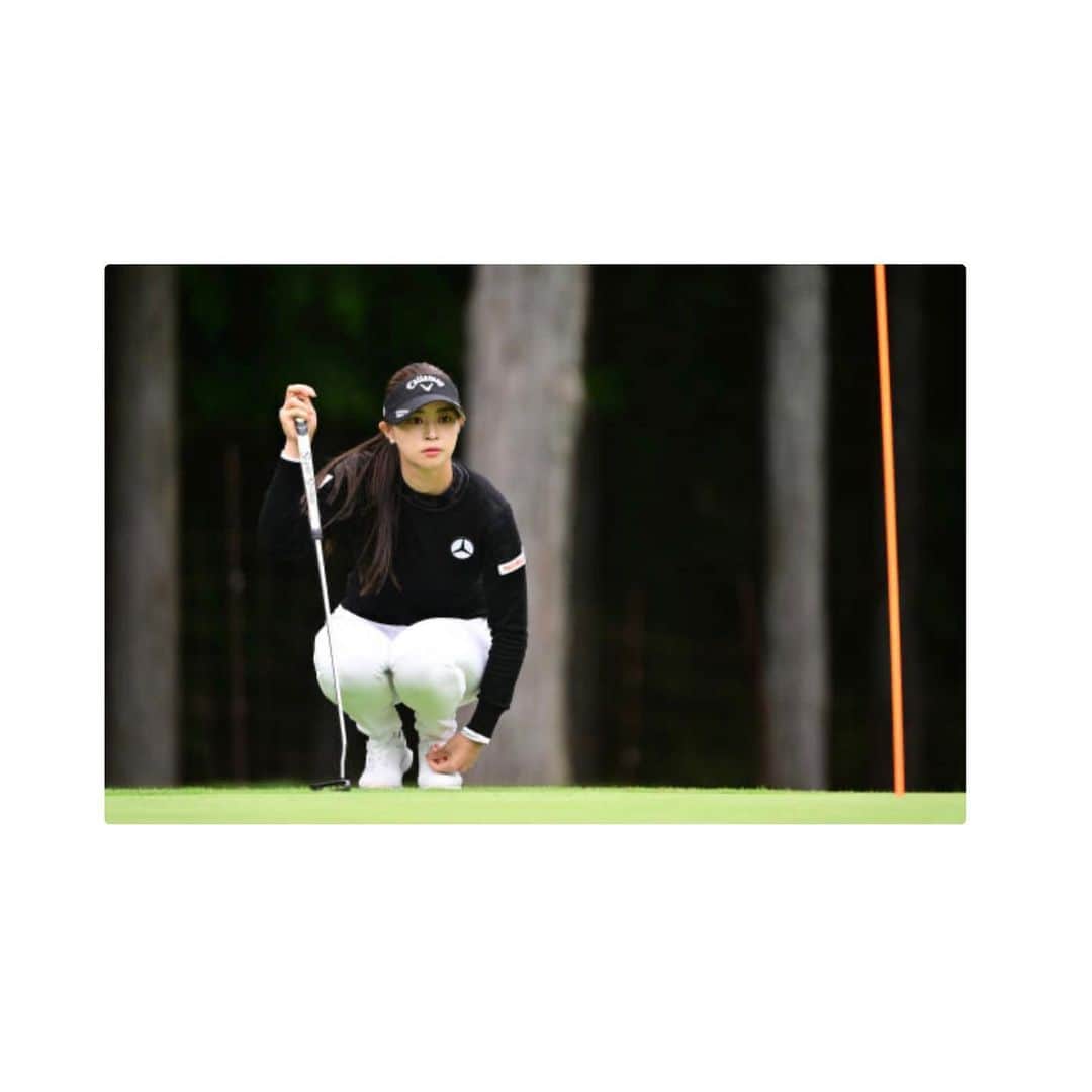 のインスタグラム：「….@  (@descentegolf) #デサントゴルフ 2022FW 新作ウエアどんっどん更新されてまーーす！  #LUXECOLLECTION はもちろん 防風機能を兼ね備えたモードなウエアにも注目です💛  #ゴルフウェア#デサントゴルフ#descentegolf #2022fw」
