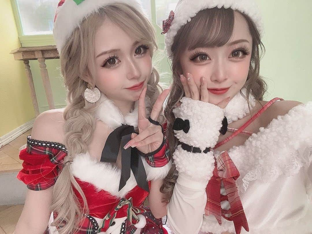 大木美里亜（みりちゃむ）さんのインスタグラム写真 - (大木美里亜（みりちゃむ）Instagram)「今日は、Ryuyuの撮影だったよ〜  ハロウィンもまだだけどもうクリスマス撮影したっ🎄💕」10月13日 19時03分 - mirichamu_0710