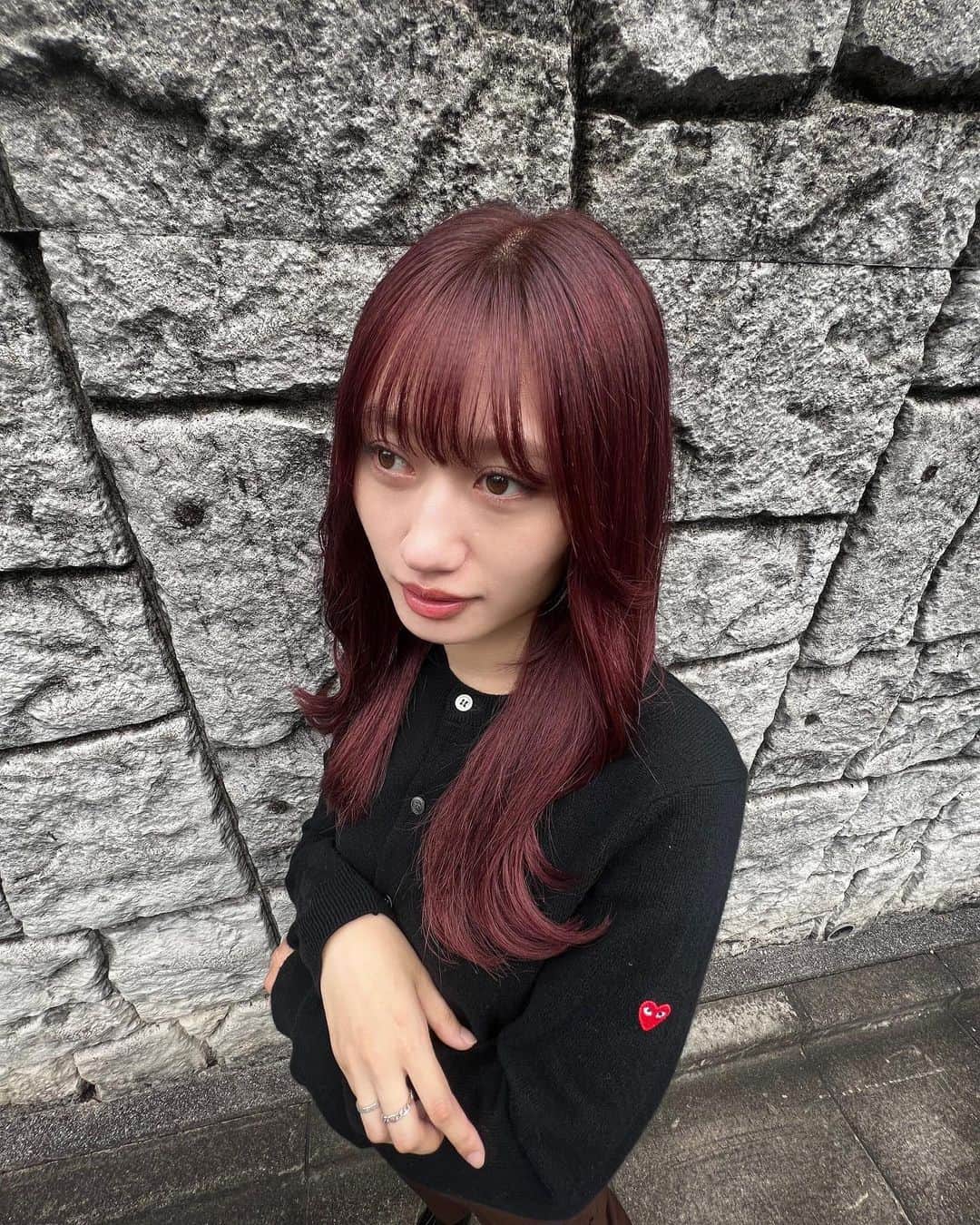 のインスタグラム：「先日のライブ前にメンテナンスへ🫡 可愛くてお気に入り🍠🍠 . . . . . #hairstyle #fashion #code #commedesgarcons #knit #トレンドカラー  #韓国ヘア #좋아요 #머리스타일 #팔로우 #멋스타그램 #얼스타그램」