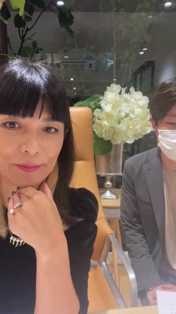 ボーダーズ アット バルコニーのインスタグラム：「定員まで残席わずか！シバジムアカデミー「ブランディング講座」について改めてご説明させていただきました♡ @shibajimuacademy.official」