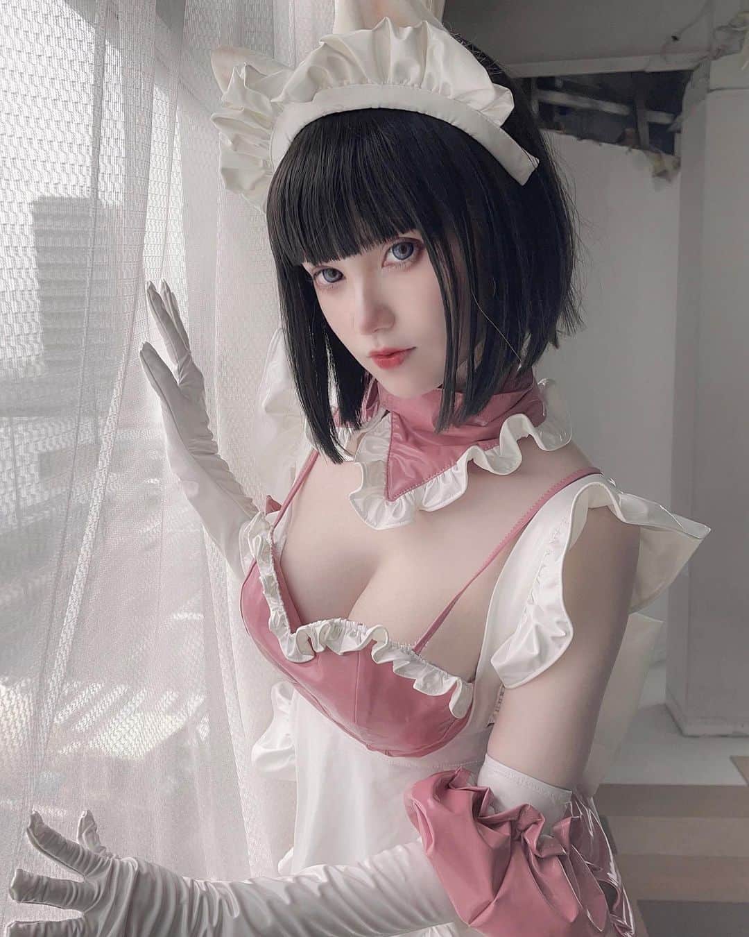 赤木クロのインスタグラム：「ピンク猫メイド🐈‍⬛💘    #japanesegirl  #cos #cosplay #cosplayer #cosplaygirl #cosplayers #コスプレ #コスプレイヤー  #gravure  #일본여자 #코스프레 #그라비아 #角色扮演 #角色扮演者  #coser #instacosplay #worldcosplay #コスプレ女子 #cosplayersofinstagram #cosplayersofig #コスプレ写真  #cosplayersofig #cosplayphotography  #cosplayersofinstagram #cosplayphoto  #自撮り女子 #グラビア #selfies #自撮り部 #自撮り #自撮り界隈 #撮影会」