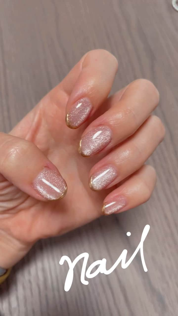 麻生裕子のインスタグラム：「new nail とっても気に入ってる❤︎  #nail #naildesign」