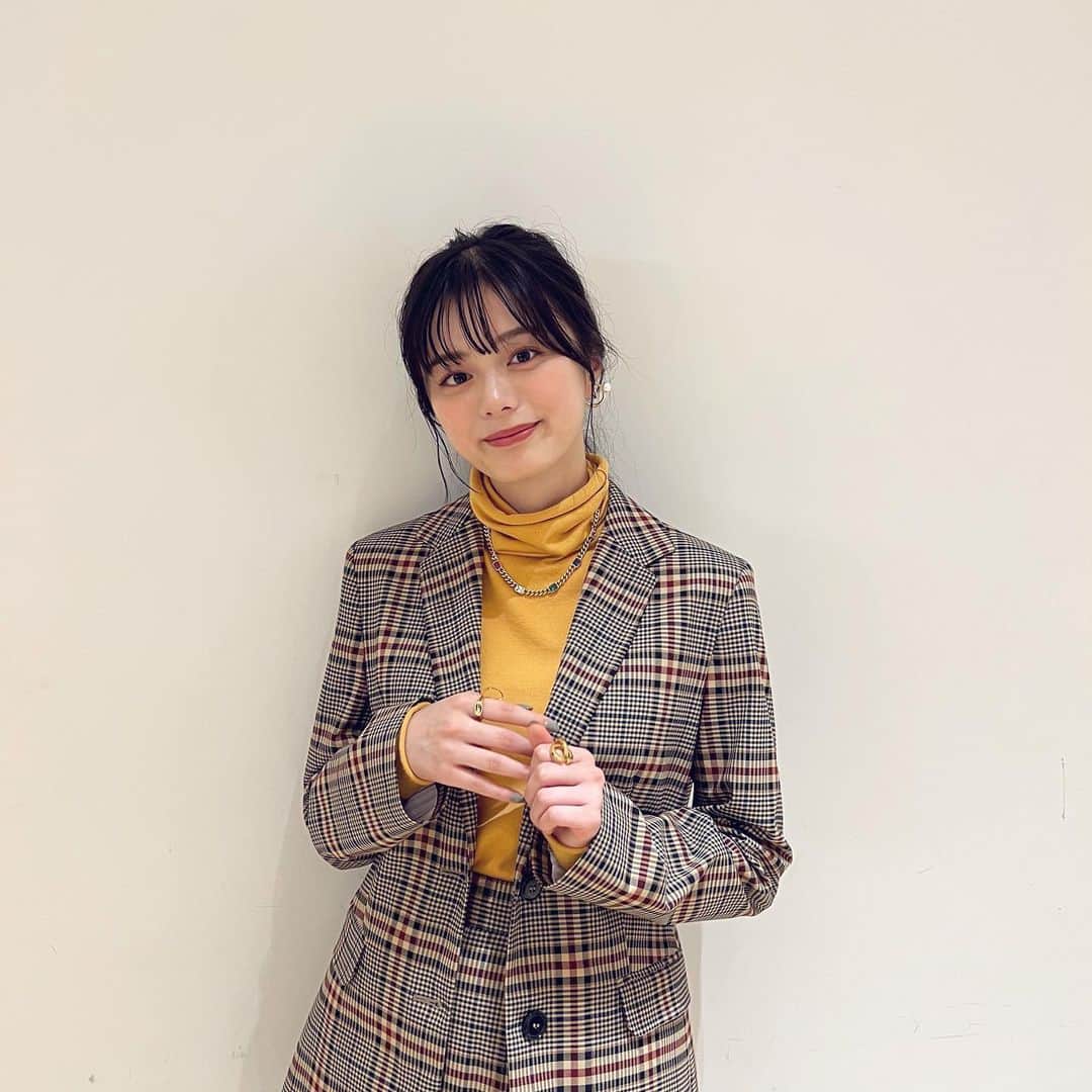 紺野彩夏のインスタグラム：「昨日は、覆面Dプレミアム試写会でした！ ご来場いただいた皆様、ありがとうございました〜！ 15日からの覆面Dの放送も楽しみにしていてください☺︎」