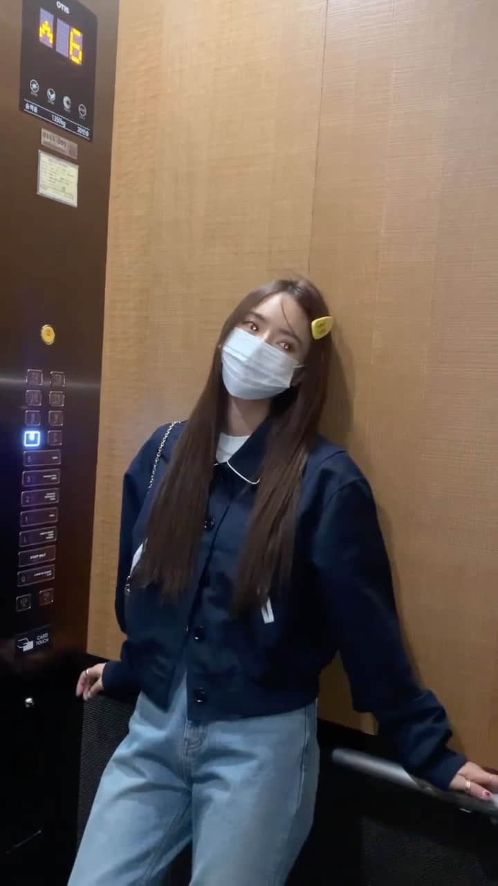 キム・ボラムのインスタグラム：「감기 조심하세요 🍂🥰」