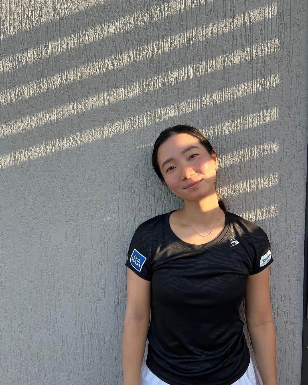 小堀桃子のインスタグラム：「. . . 🌞☁️ . . . #影 #dunlop #dunloptennis」