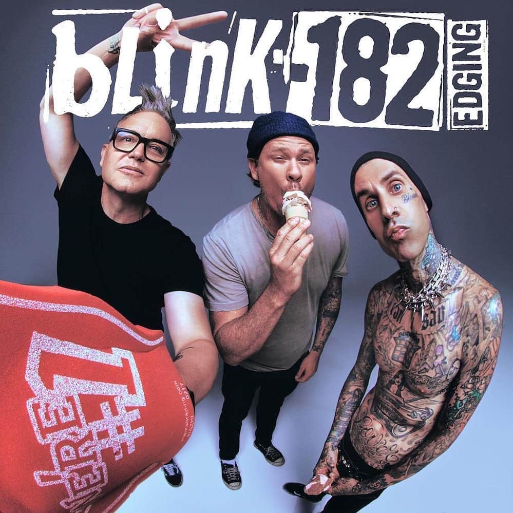Dark Wavesのインスタグラム：「New @blink182 out today. Stoked I got to do a little work on this 🤙🏼」