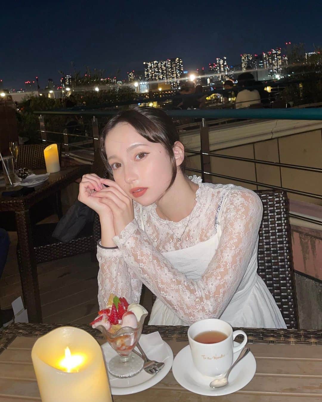 神谷侑理愛のインスタグラム：「‪‪‪‪お友達とディナーしてきた🍸 ⁡ サービスでデザートも出てきてほんとに最高だった👏🏻 ̖́- ⁡ ⁡ #お台場 #ディナー #コース #コース料理 #オーシャンビュー #ワンピース #オレンジメイク #ヘアアレンジ #ミディアム #秋服 #dinner #style #fashion #ootd #photo #ljk #04 #photo #model #code #aw」