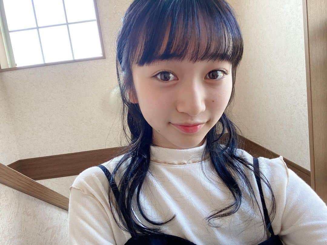 横溝菜帆のインスタグラム：「✂︎ ✂︎  髪を切ってきました！ さっぱり〜☺️✨  #横溝菜帆」