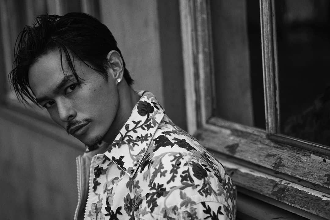 今市隆二のインスタグラム：「RYUJI IMAICHI CONCEPT LIVE 2022 "RILY'S NIGHT "〜Rock With You〜スタートまであと2日  #今市隆二 #RYUJIIMAICHI #GOODOLDFUTURE #RILYSNIGHT #RILYS」